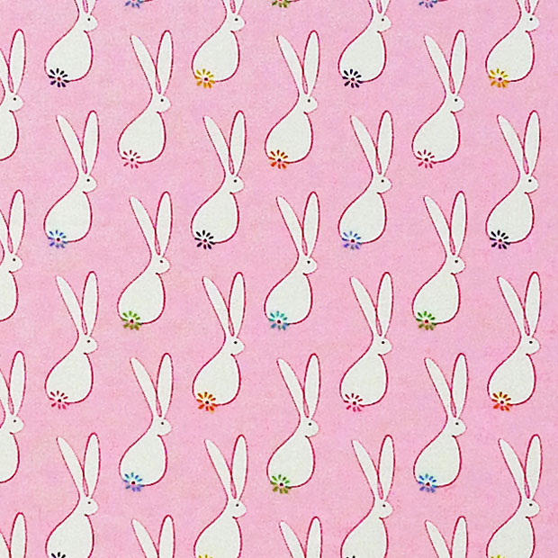 輪郭が赤の白ウサギ オールオーバー/ ピンク